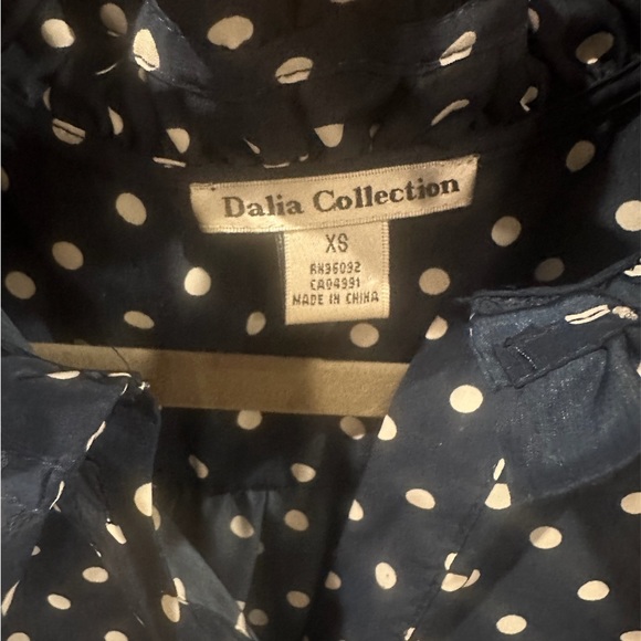 Sleeveless blouse size XS - Picture 4 of 4